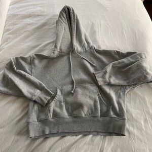 Aritzia light grey boxy sweatshirt